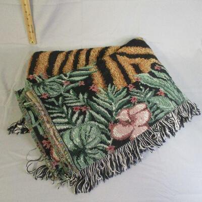 Lot 54 - Cotton Sugar Street Tiger Palms Tapestry Blanket