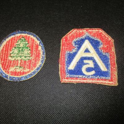 Lot 76 - (2) Army Patches