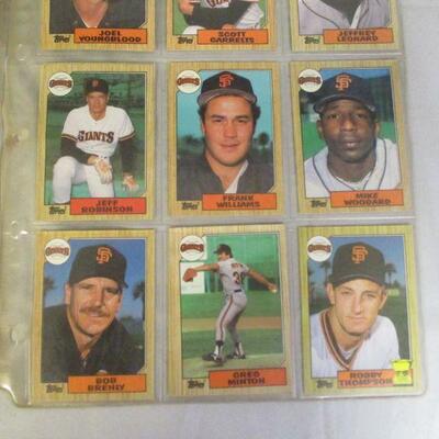 Lot 80 - 1987 Topps Baseball Cards San Francisco Giants