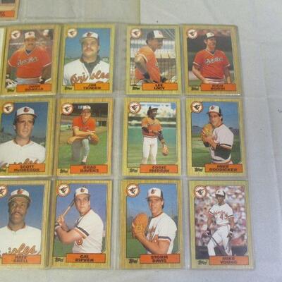Lot 94 - 1987 Topps Baseball Cards Baltimore Orioles
