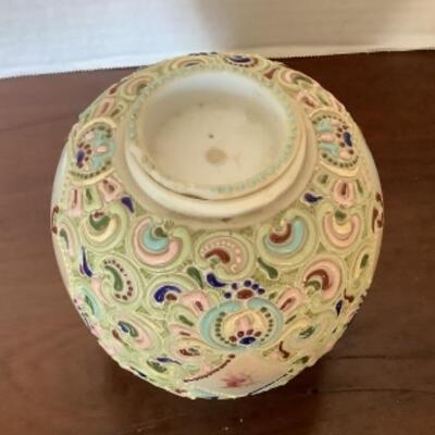 350 Vintage Moriage jar 