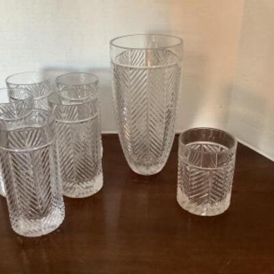 358 Six Ralph Lauren Herringbone Glasses and Vase 