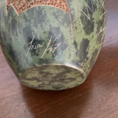 359 Two Signed Nicaraguan Etched Pottery Vases