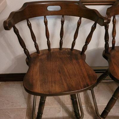 Lot 299: (3) Bar Stools 