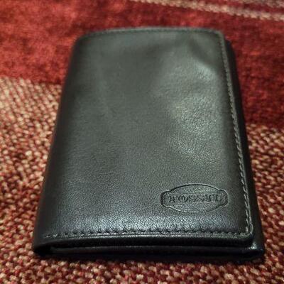 Lot 303: Assortment of Vintage Men's Leather Wallets 