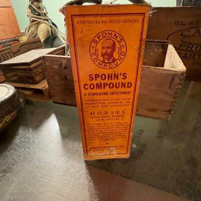 Spoon's Compound Bottle and box