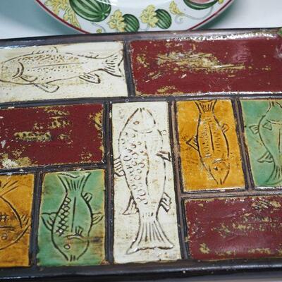 Lot 15 Ceramic and Melmac collectibles