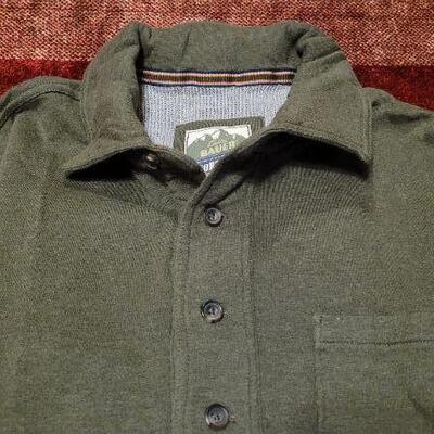 Lot 312: New w/ Tags EDDIE BAUER Sportshop Long Sleeve Sweater