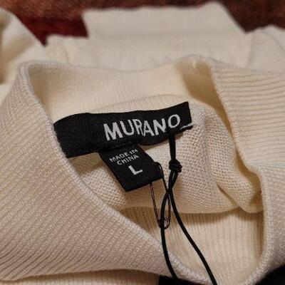 Lot 319: (2] New w/ Tags Men's Size Large Sweaters 