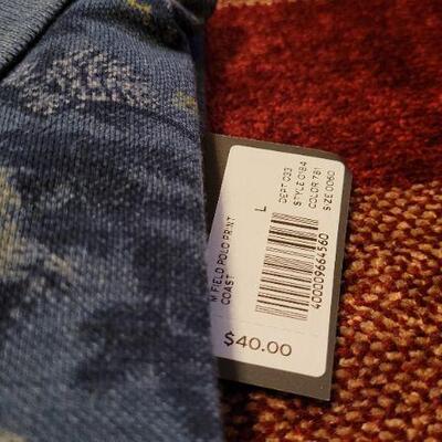 Lot 322: (2) New w/ Tags Size Large Short Sleeve Shirts 