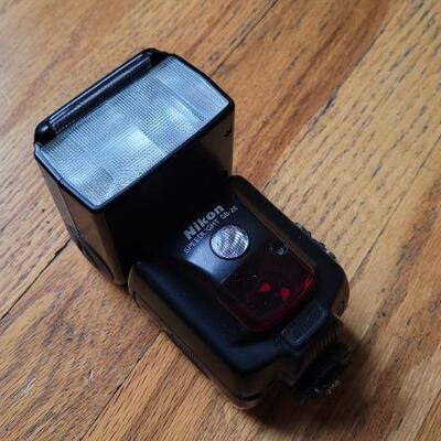 Lot 325: NIKON Speedlight Flash SB-28