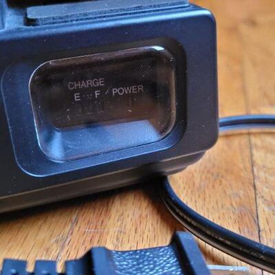 Lot 326: Vintage SHARP Digital ViewCam w/ Charger TESTED A+ (Comes with 2 NEW DVC Cassettes)