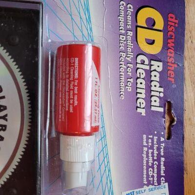 Lot 327: New CD Player Cleaning System