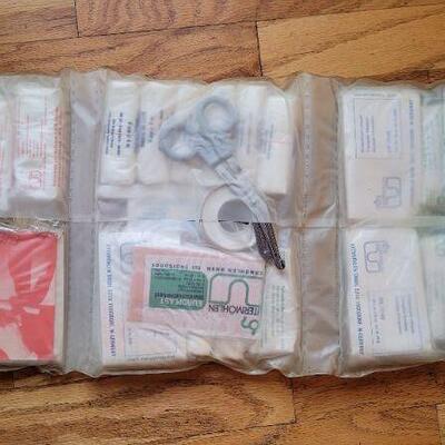 Lot 330: Vintage Mercedes Benz Sedan First Aid Kit UNUSED