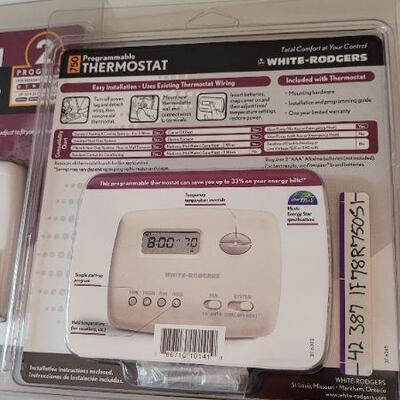 Lot 354: (2) New WHITE-ROGERS 750 Programmable Thermostats
