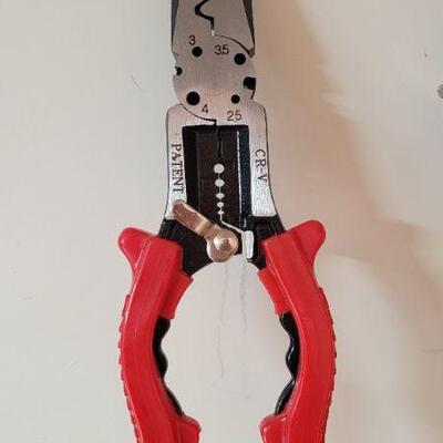 Lot 363: Assorted Home / Auto Repair Tools