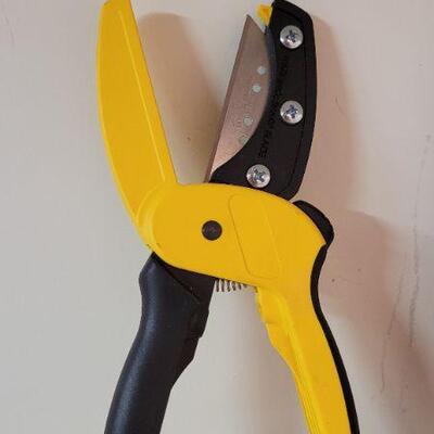 Lot 364: Assorted Home/ Auto Repair Tools 