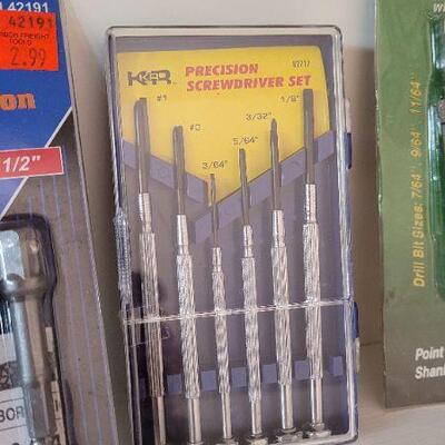 Lot 367: Assorted NEW Home / Auto Repair Tools