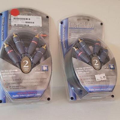 Lot 374: (2) New MONSTER CABLE Interlink 100 Cables