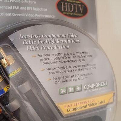 Lot 375: New MONSTER CABLE HDTV RCA Cables 