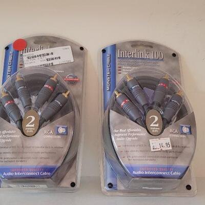 Lot 376: (2) New MONSTER CABLE Interlink 100 Cables 