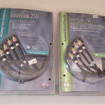 Lot 377: (2) New MONSTER CABLE Interlink 250 Cables 