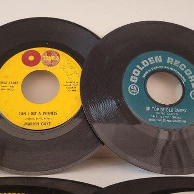 Lot 379: (8) Assorted Vintage 45 RPM Records 