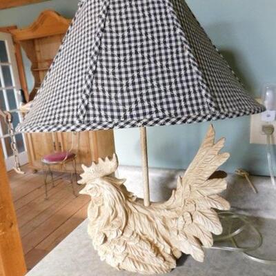 Sitting Rooster Table Lamp 21