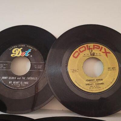 Lot 381: Assorted Vintage 45 RPM Vinyl Records 