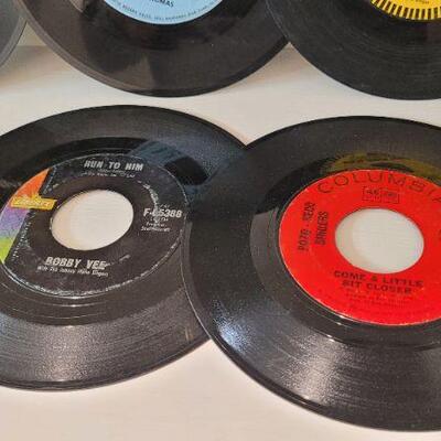 Lot 383: Assorted Vintage 45 RPM Vinyl Records 