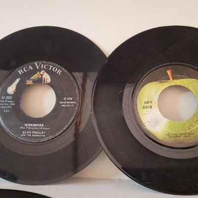 Lot 384: Assorted Vintage 45 RPM Vinyl Records