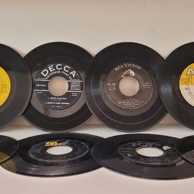 Lot 387: Assorted Vintage 45 RPM Vinyl Records 