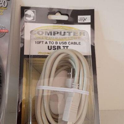Lot 391: Assorted NEW Video and Computer Cables