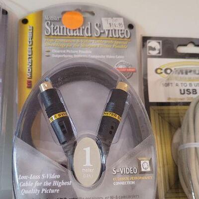 Lot 391: Assorted NEW Video and Computer Cables