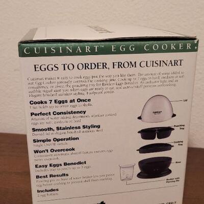 Lot 402: New CUISINART Egg Cooker