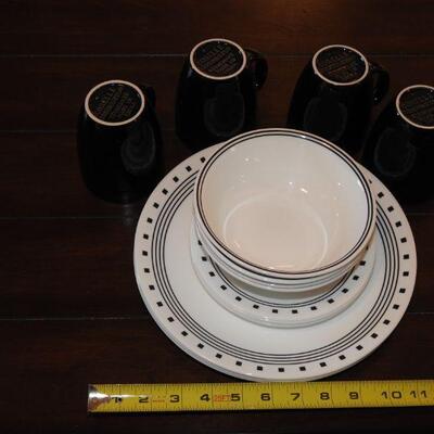 Correlle Dinnerware