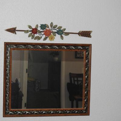 Wall decor
