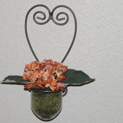 Wall decor