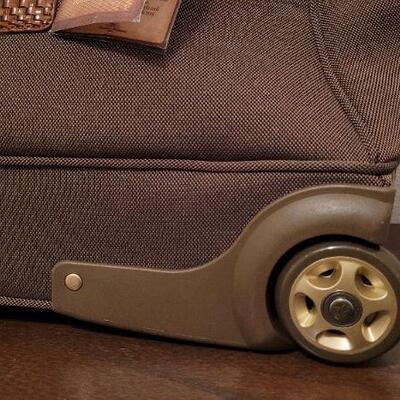 Lot 406: New TOMMY BAHAMA Wheeled Carry On Travel Bag
