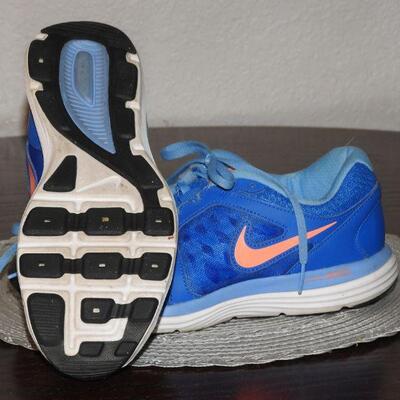 Nike Womens