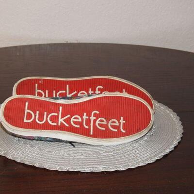 Bucketfeet Womens