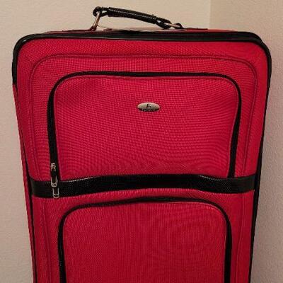 Lot 413: NEW OLYMPIA Empire Red Travel Suitcase 