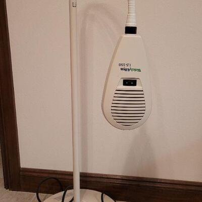Lot 427: WELCH ALLYN LS-150 Surgery Exam Light TESTED A+