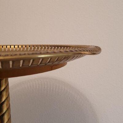 Lot 430: Vintage Metal Side Table 21.5" x 15.5" 