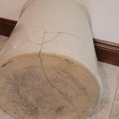 Lot 433: Vintage Large #8 THE WESTERN POTTERY CO.  Denver, CO Crock