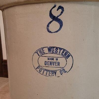Lot 433: Vintage Large #8 THE WESTERN POTTERY CO.  Denver, CO Crock