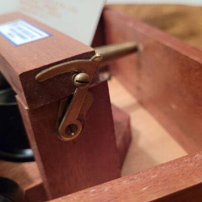 Lot 436: Vintage CASELLA LONDON Sensitive Anemometer