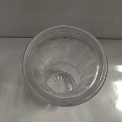 Glass vase