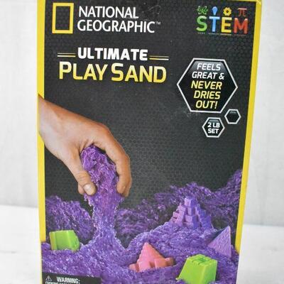 National Geographic Ultimate Play Sand Purple 2 lbs with 6 Castle Molds - New