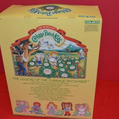 LOT 615 VINTAGE CABBAGE PATCH DOG STILL IN BOX